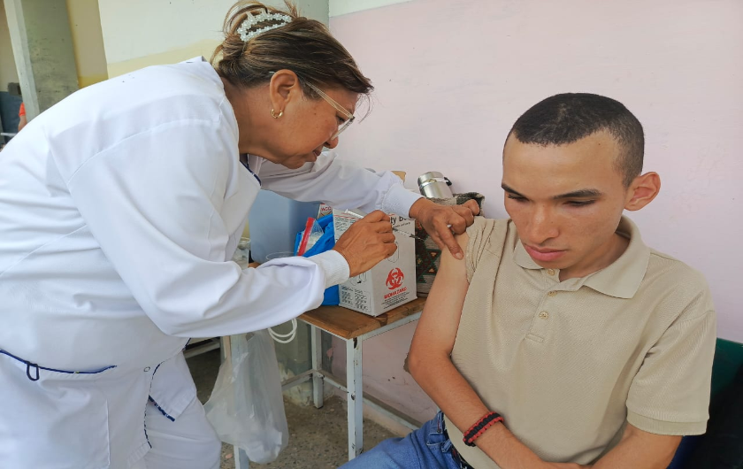 Ipasme y Pequiven juntos por el bienestar de Paraute estado Zulia