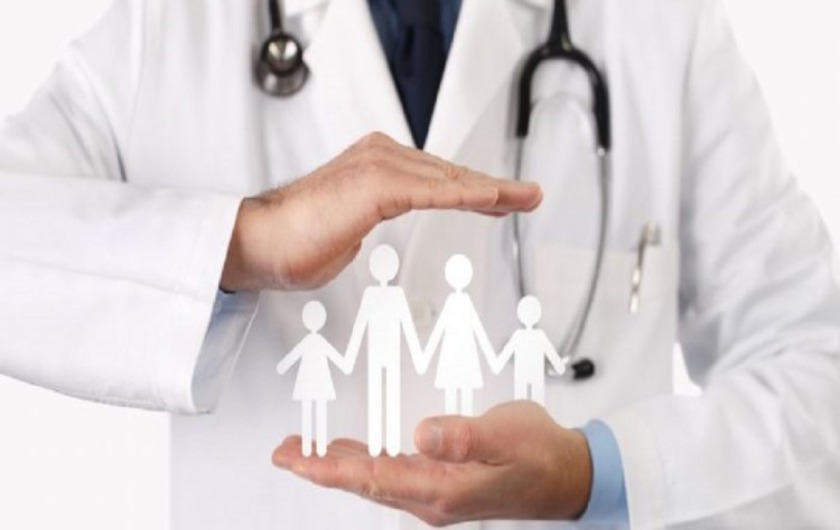 Médicos de familia siempre prestos para cuidar