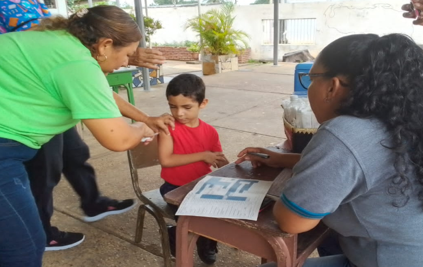 U.M.I. Ciudad Bolívar a la vanguardia con el programa "Ipasme va a la Escuela"