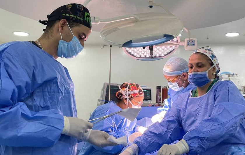 Día Nacional del Cirujano General: Reconociendo la excelencia médica