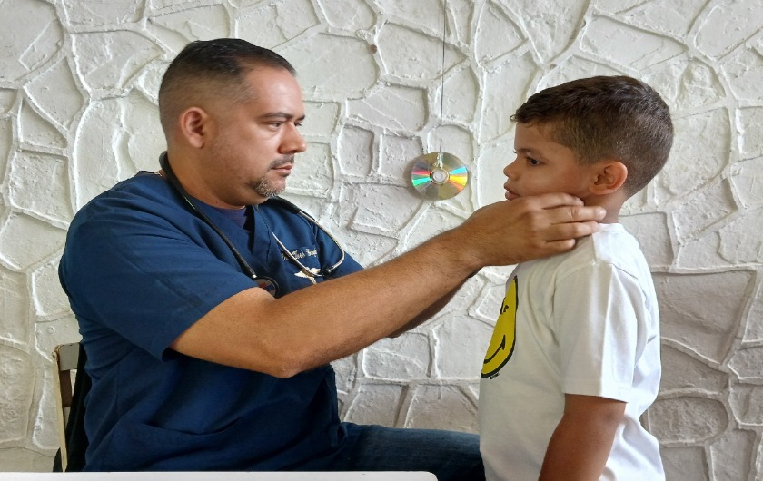 Regreso a clases con salud: jornada médica integral en el C.E.I. Jacinto Convit García