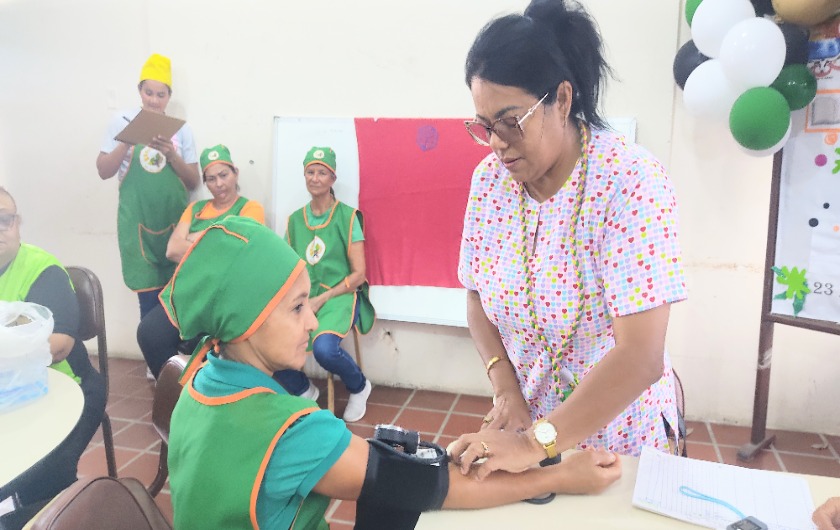 Ipasme San Carlos del Zulia despliega jornada integral de salud en el Liceo Catatumbo